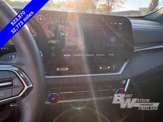 Used 2025 Chevrolet Equinox LT w/ Convenience Package II FWD image 24