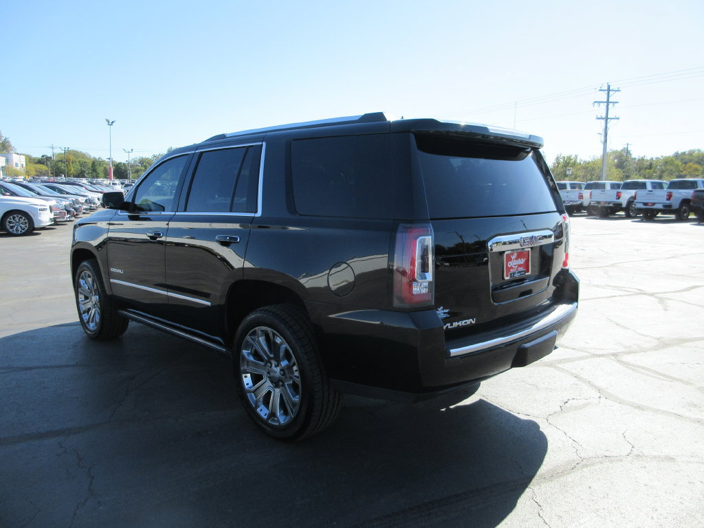 Certified 2018 GMC Yukon Denali w/ Open Road Package AWD/4WD image 10