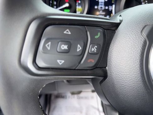 Used 2025 Jeep Wrangler Willys 4xe image 14