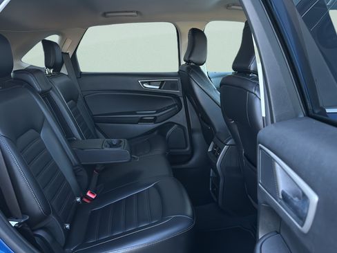 Used 2023 Ford Edge SEL AWD/4WD image 26