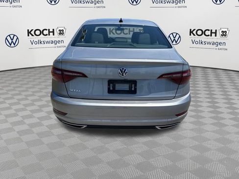 Used 2021 Volkswagen Jetta R-Line w/ R-Line Cold Weather Package FWD image 7