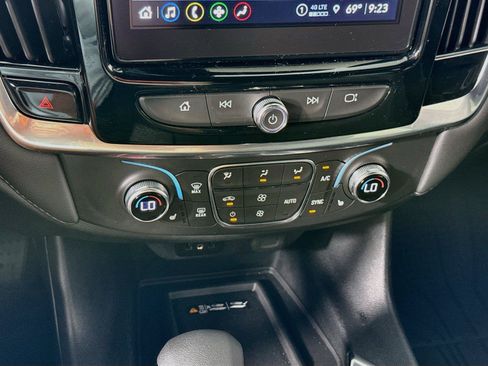 Used 2023 Chevrolet Traverse LT w/ LPO, Floor Liner Package AWD/4WD image 9
