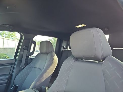 Used 2025 Toyota Tacoma SR5 RWD image 10