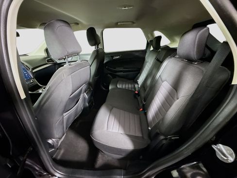 Used 2024 Ford Edge SE AWD/4WD image 25