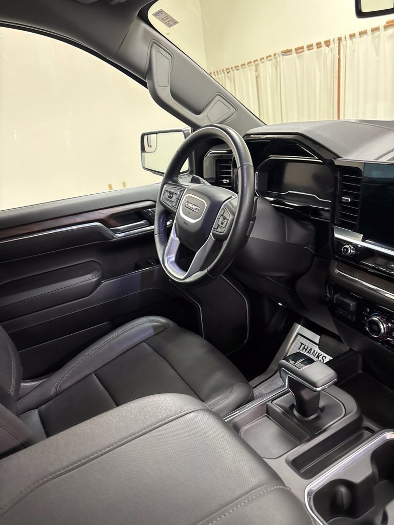 Used 2023 GMC Sierra 1500 SLT w/ SLT Premium Package AWD/4WD image 25