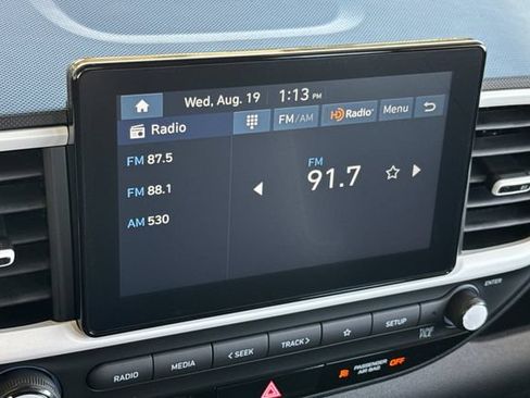New 2026 Hyundai Venue SEL FWD image 17