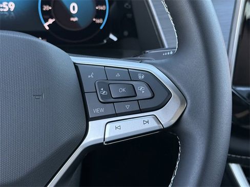 New 2026 Volkswagen Atlas Cross Sport SE image 12