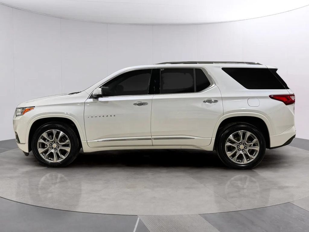 Used 2021 Chevrolet Traverse Premier w/ LPO, Floor Liner Package AWD/4WD image 6