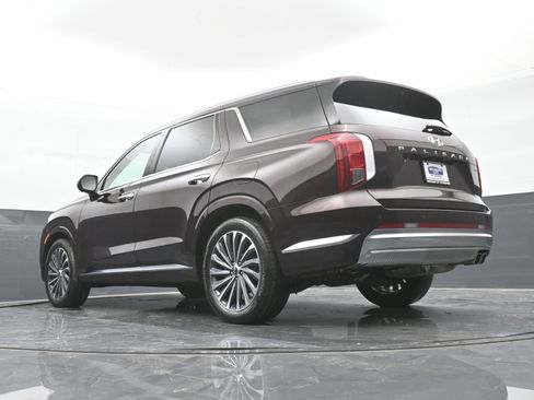 Used 2024 Hyundai Palisade Calligraphy image 45