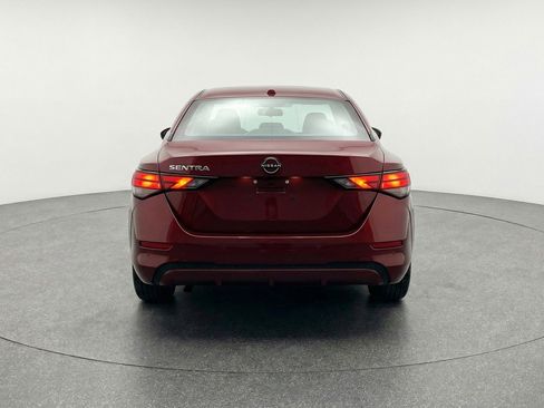 Used 2025 Nissan Sentra SV image 7