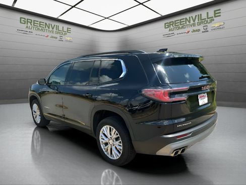 Used 2026 GMC Acadia Elevation w/ Elevation Premium Package FWD image 8