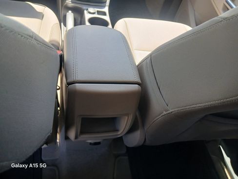 Used 2015 Ford Escape SE AWD/4WD image 27