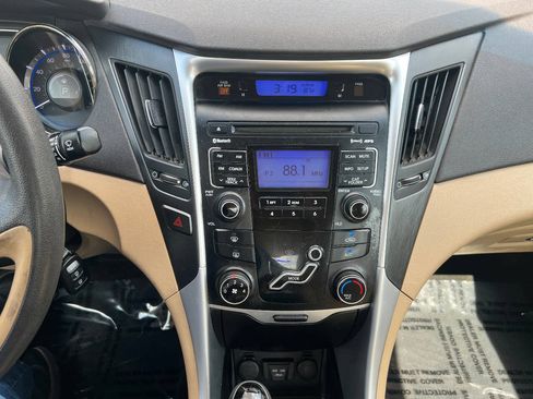 Used 2011 Hyundai Sonata GLS FWD image 34