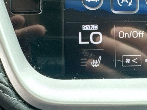 Used 2021 Subaru Outback Limited w/ Popular Package #2 AWD/4WD image 19