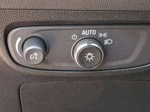 Certified 2024 Buick Encore GX Sport Touring w/ Comfort Package FWD image 24