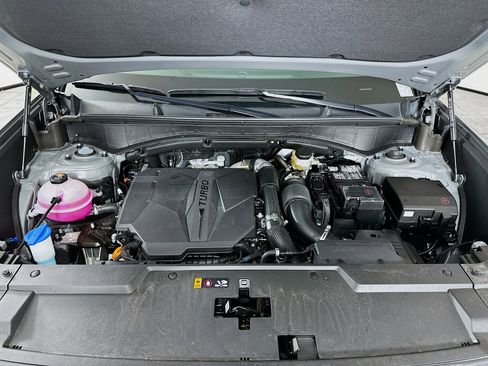 Used 2025 Hyundai Santa Fe SEL image 33