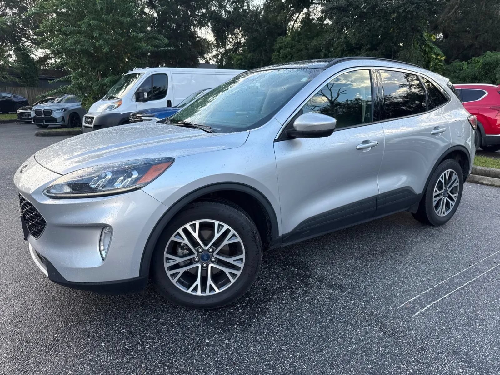 Used 2020 Ford Escape SEL AWD/4WD image 4