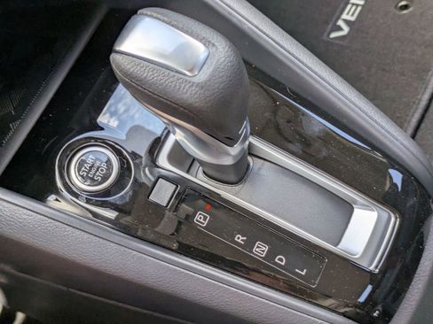 New 2025 Nissan Versa SR w/ Trunk Package image 22