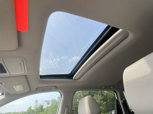 Used 2024 Honda CR-V EX image 22