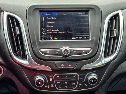 Certified 2024 Chevrolet Equinox LT image 17