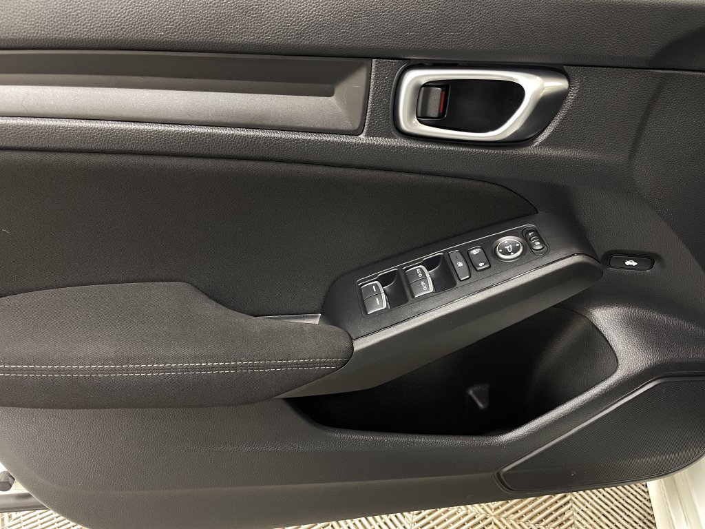 Used 2022 Honda Civic Sport image 21