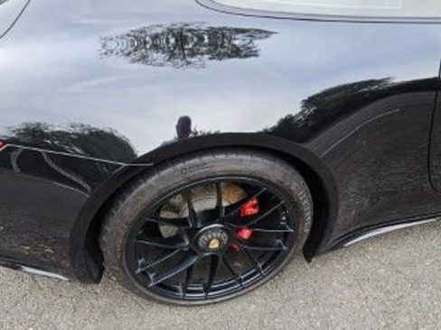 Used 2019 Porsche 911 Carrera GTS image 5