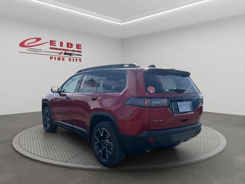 New 2026 Jeep Cherokee Overland image 3