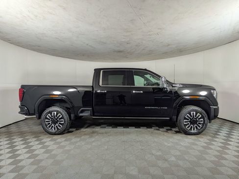 New 2026 GMC Sierra 3500 Denali Ultimate image 6