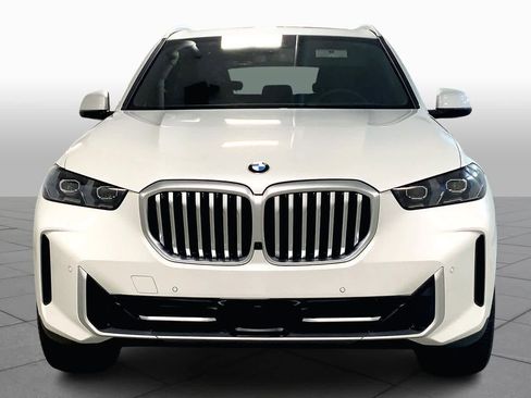 New 2026 BMW X5 xDrive40i image 3