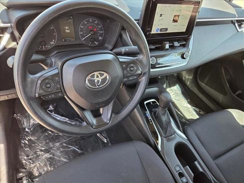 Used 2024 Toyota Corolla LE FWD image 10