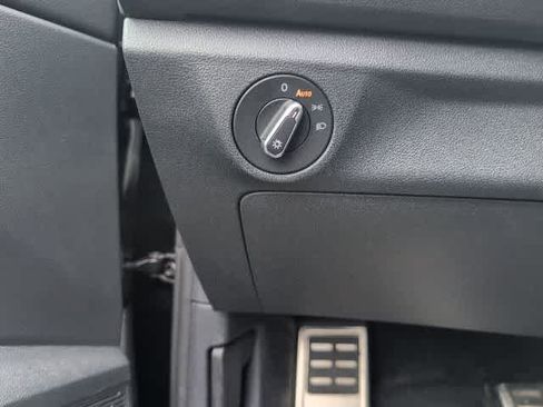 Used 2023 Volkswagen Jetta Sport image 19