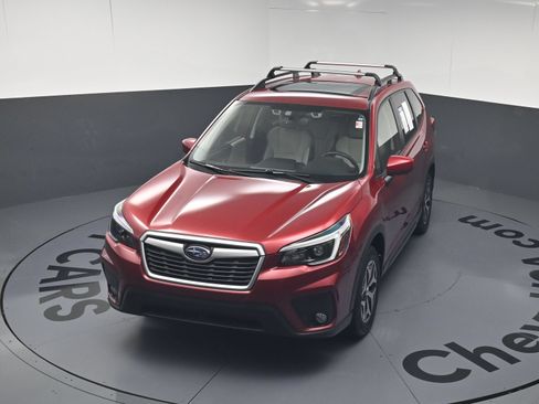 Used 2021 Subaru Forester Premium w/ Popular Package #1 AWD/4WD image 32