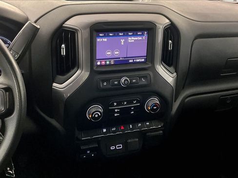 Certified 2022 Chevrolet Silverado 2500 Custom w/ Custom Value Package RWD image 7