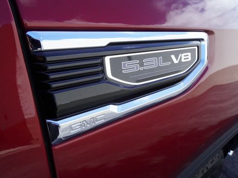 Used 2024 GMC Sierra 1500 SLT w/ SLT Premium Plus Package AWD/4WD image 43