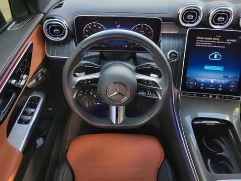 Certified 2023 Mercedes-Benz GLC 300 image 13