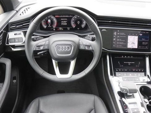 Used 2025 Audi Q7 2.0T Premium Plus w/ Premium Plus Package image 19