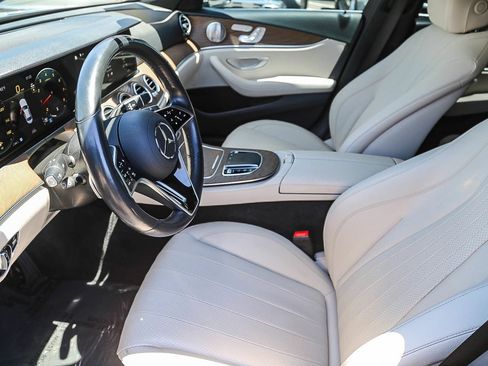 Certified 2022 Mercedes-Benz E 350 4MATIC Sedan w/ Driver Assistance Package image 17
