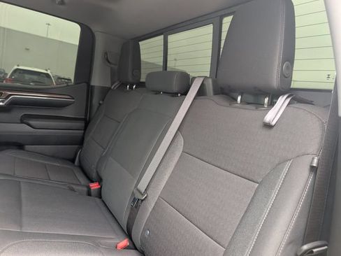 Used 2024 Chevrolet Silverado 1500 LT Trail Boss w/ Convenience Package II AWD/4WD image 27