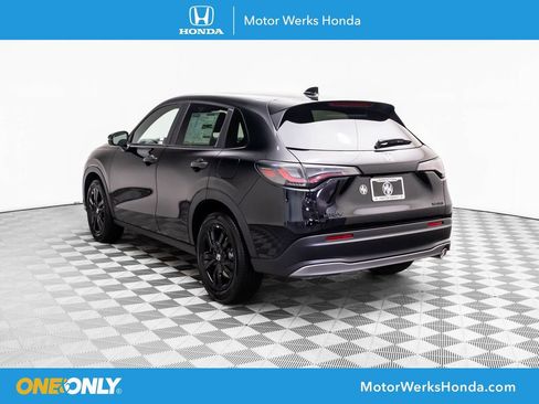 New 2026 Honda HR-V Sport image 3