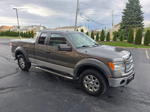Used 2013 Ford F150 XLT w/ XLT Chrome Pkg AWD/4WD image 14