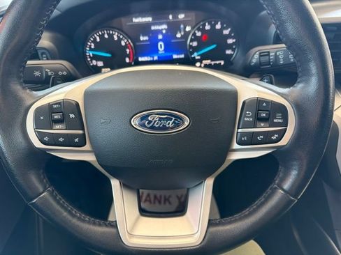 Used 2021 Ford Explorer XLT w/ Class III Trailer Tow Package AWD/4WD image 22
