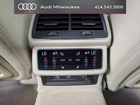 Used 2023 Audi A6 Premium Plus w/ Premium Plus Package AWD/4WD image 21