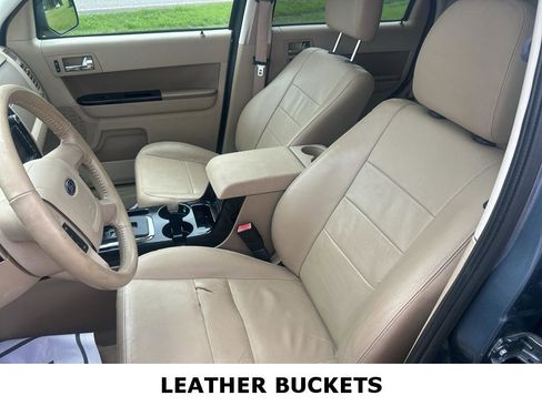 Used 2011 Ford Escape Limited w/ 302A Rapid Spec Order Code FWD image 14