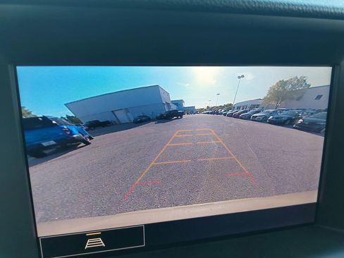 Used 2022 GMC Terrain AT4 image 23