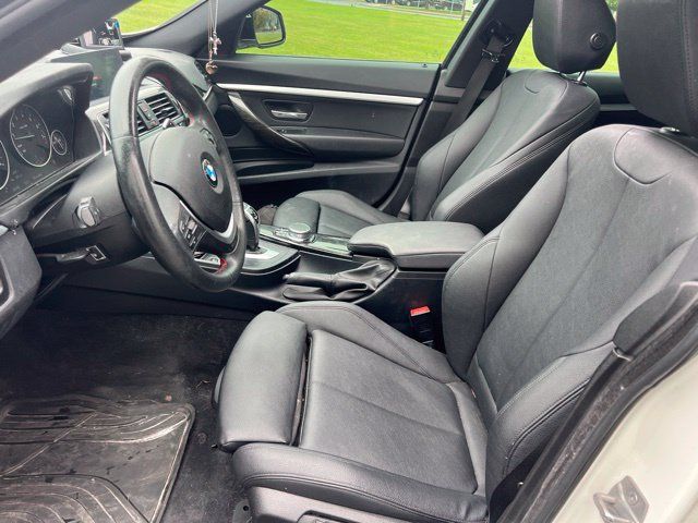 Used 2018 BMW 330i Gran Turismo xDrive AWD/4WD image 12