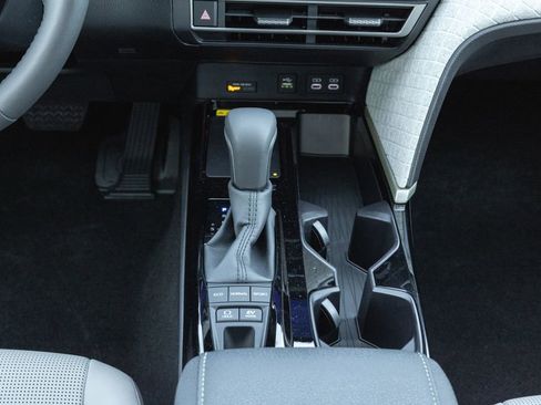 New 2026 Toyota Camry XLE AWD/4WD image 11