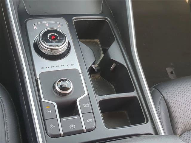 Used 2023 Kia Sorento EX FWD image 12