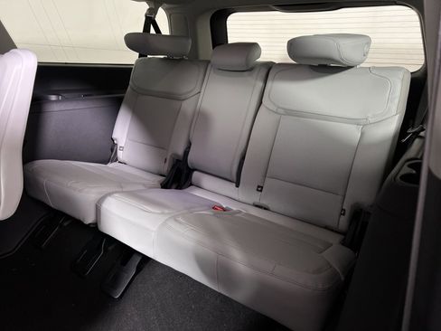 New 2026 Ford Expedition Max Platinum w/ Driver's Package image 26