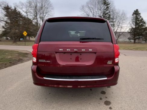 Used 2019 Dodge Grand Caravan GT image 6