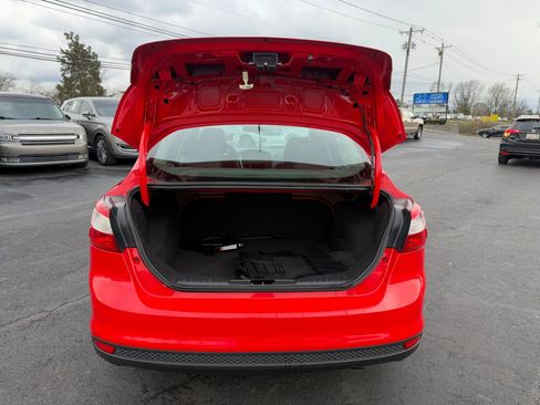 Used 2014 Ford Focus SE w/ SE Winter Package image 36